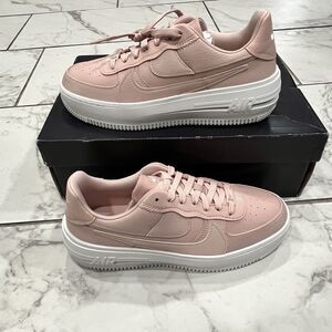 Size 8.5 Women's Nike Air Force 1 PLT.AF.ORM Platform Sneakers DJ9946-602 Pink
